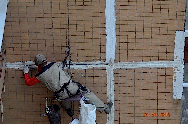 Заделка швов панельных домов