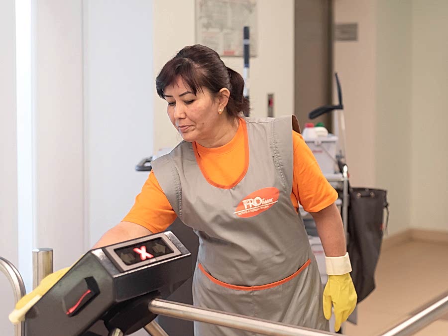 Уборка проходной