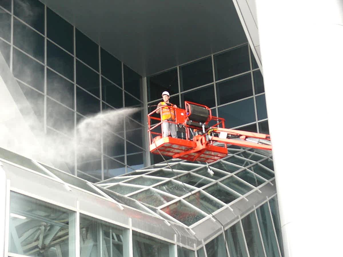 Мойка фасада-642