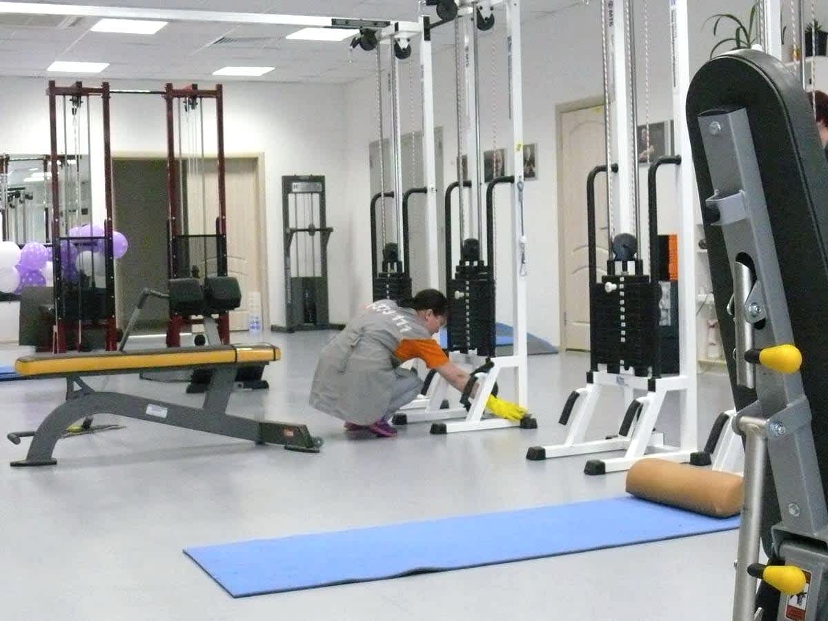 Уборка спортивных сооружений-04 Уборка спортивных сооружений-04