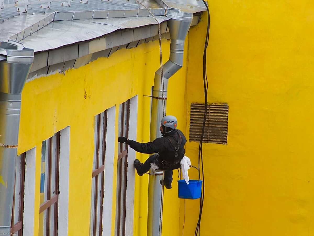 Мойка окон альпинистами-819 Мойка окон альпинистами-819