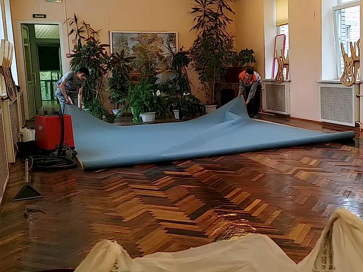 Химчистка ковра на месте Химчистка ковра на месте